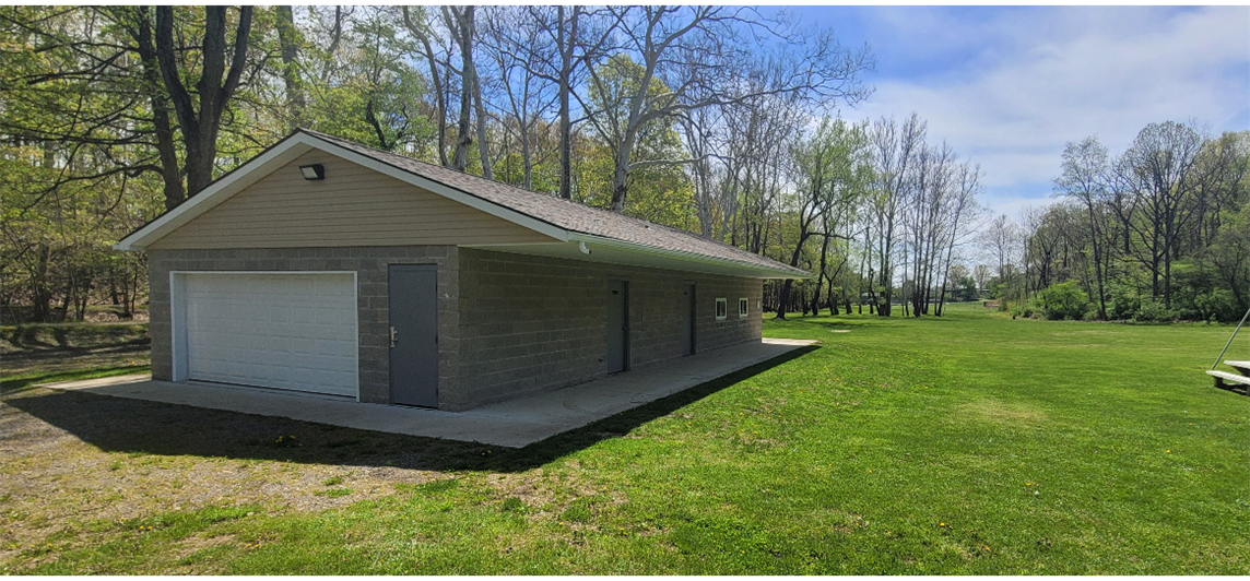 GYSL office, concession, & restrooms